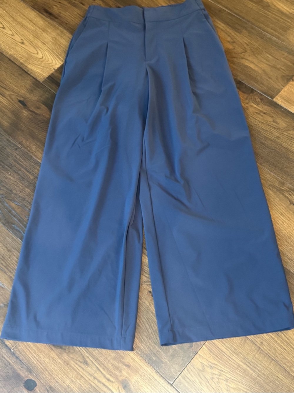 Athleta Wide Leg Pants in Navy Blue